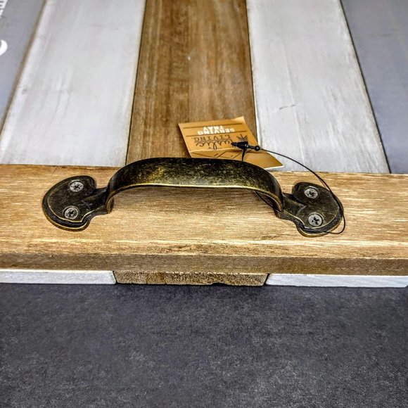 Rustic Living Chicken Themed Wood Serving Tray 🐓 - Picture 4 of 12